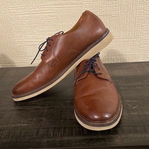 Men’s Leather Clarks Dress Shoe